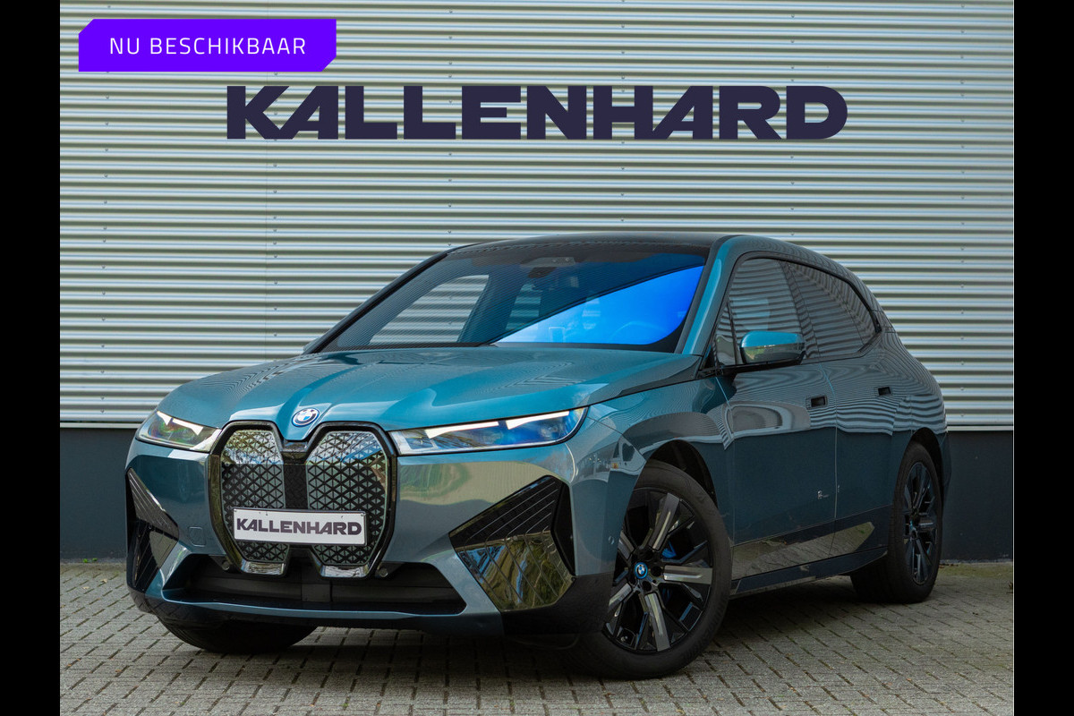 BMW iX xDrive40 - Sportpakket - Pano - Harman Kardon - Stoelventilatie - Driving Ass Prof