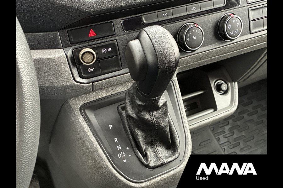 Volkswagen Crafter 35 2.0 TDI L3H3 Automaat Trekhaak 2x Treeplank Camera Cruise Standkachel Elektrische schuifdeur