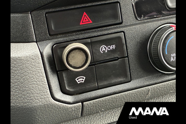 Volkswagen Crafter 35 2.0 TDI L3H3 Automaat Trekhaak 2x Treeplank Camera Cruise Standkachel Elektrische schuifdeur