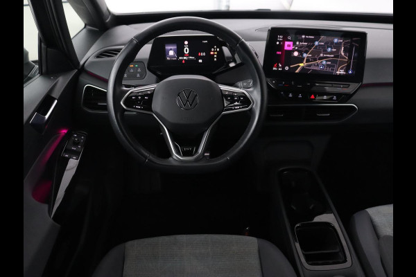 Volkswagen ID.3 First 58 kWh | Stoel & stuurverwarming | Adaptive cruise | Camera | Carplay | Navigatie | Full LED | Parkeerhulp | 18" lichtmetalen velgen