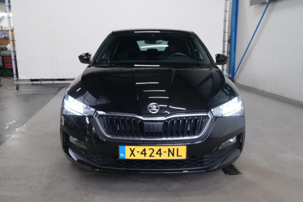 Škoda SCALA 1.0 TSI Sport Business Automaat - N.A.P. Airco, Cruise, Navi, PDC.