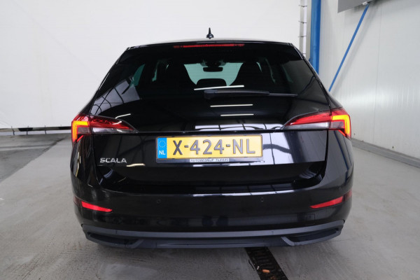Škoda SCALA 1.0 TSI Sport Business Automaat - N.A.P. Airco, Cruise, Navi, PDC.
