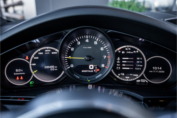 Porsche Cayenne Coupé 3.0 E-Hybrid - Sport Chrono + | Panorama | Stoelkoeling | Memory | 360 Camera