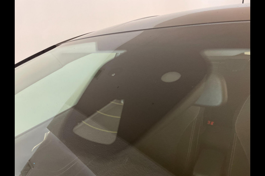 Ford Fiesta 1.0 EcoBoost Hybrid Titanium AIRCO NAVI CRUISE BLUETOOTH APPLE CARPLAY PDC CHROOM ZEER NETTE AUTO