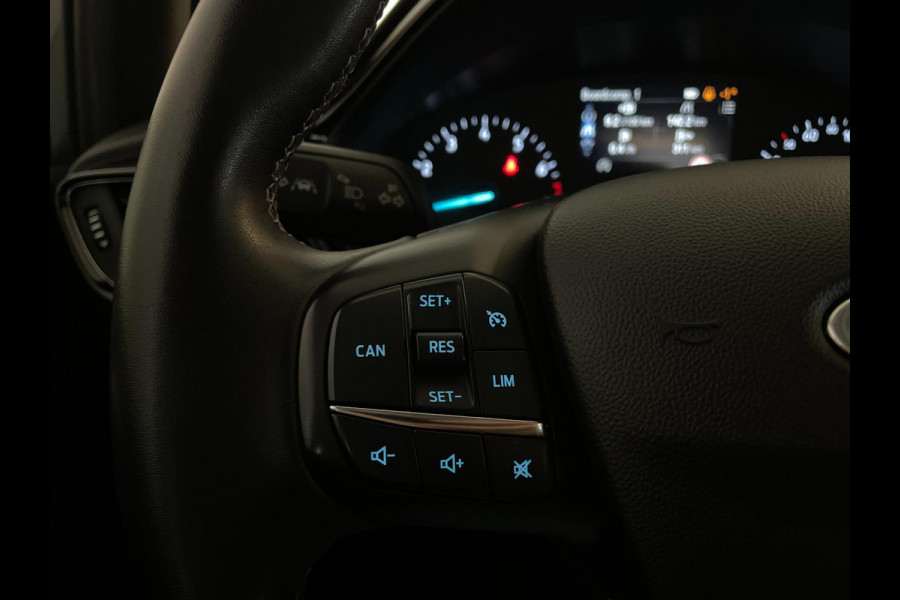 Ford Fiesta 1.0 EcoBoost Hybrid Titanium AIRCO NAVI CRUISE BLUETOOTH APPLE CARPLAY PDC CHROOM ZEER NETTE AUTO