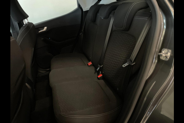 Ford Fiesta 1.0 EcoBoost Hybrid Titanium AIRCO NAVI CRUISE BLUETOOTH APPLE CARPLAY PDC CHROOM ZEER NETTE AUTO