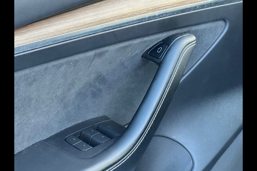 Tesla Model 3 Long Range AWD 75 kWh SOH 88%|FACELIFT|WARMTEPOMP