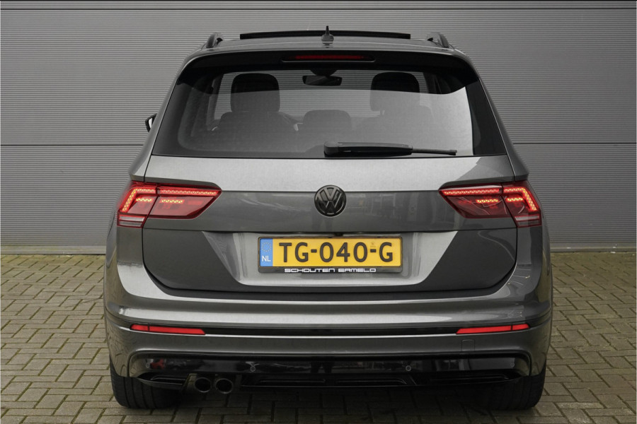Volkswagen Tiguan 1.4 TSI R-Line Pano ACC Leder Trekhaak 20"
