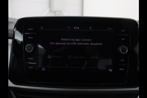 Volkswagen T-Roc 1.0 TSI Life | Stoelverwarming | Carplay | Adaptive cruise | Virtual Cockpit | Full LED | Park Assist | Airco | Bluetooth
