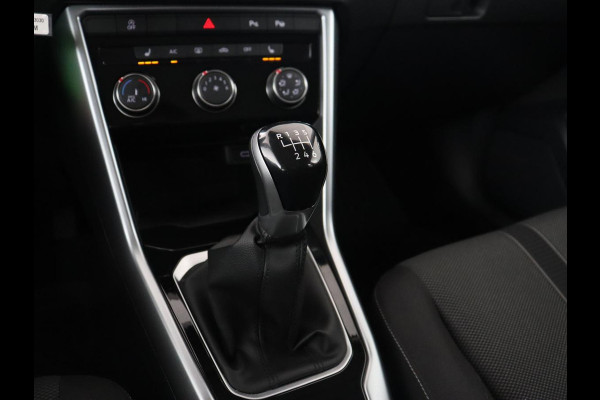 Volkswagen T-Roc 1.0 TSI Life | Stoelverwarming | Carplay | Adaptive cruise | Virtual Cockpit | Full LED | Park Assist | Airco | Bluetooth