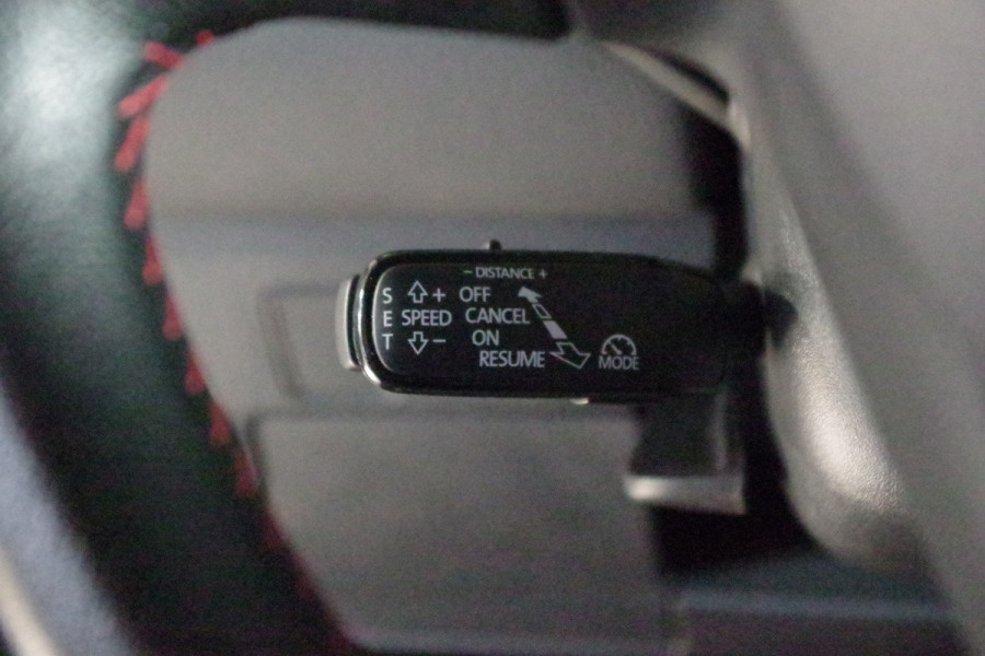 Seat Ibiza 1.0 TSI 110 PK Automaat FR Limited Edition, Panoramadak, Trekhaak, Camera, Stoelverwarming,