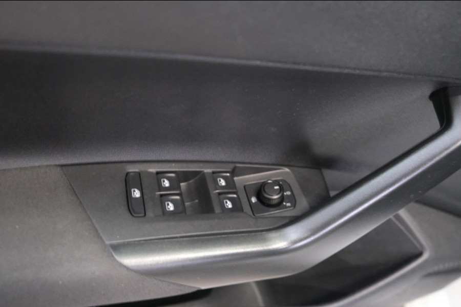 Volkswagen Polo 1.0 TSI Comfortline - N.A.P. Airco, Cruise, Navi, Camera.