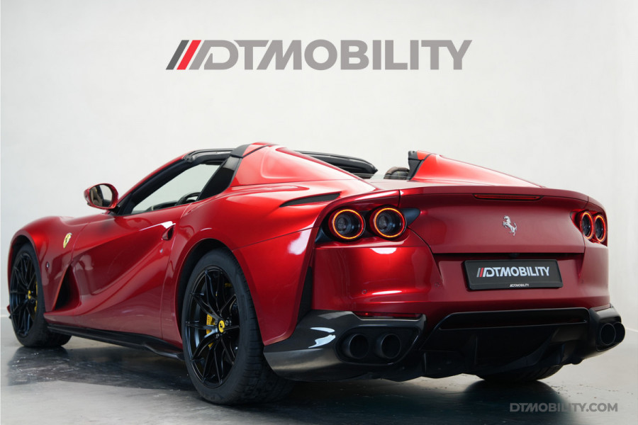 Ferrari 812 GTS 6.5 V12 HELE | Rosso Magma | Carbon | Lift | Passenger Display |