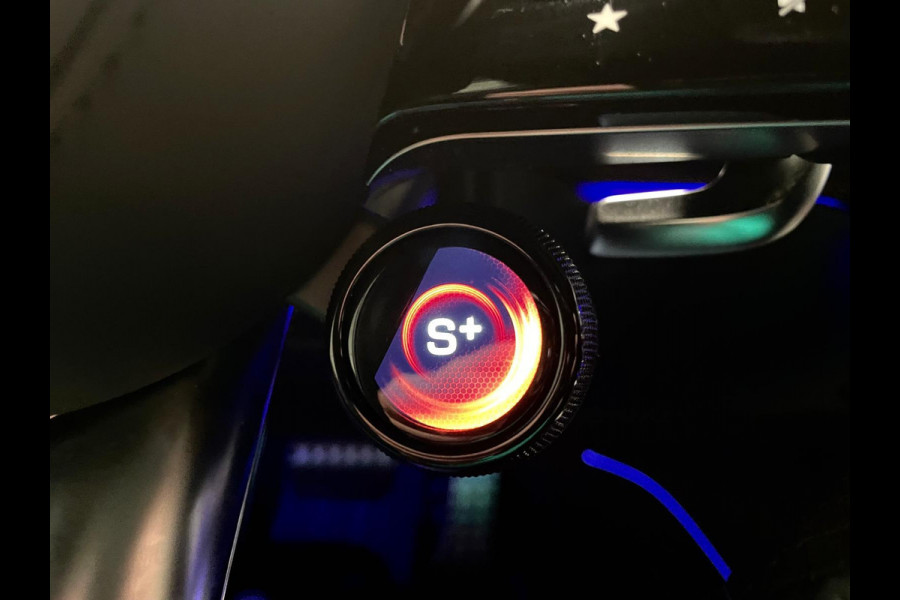 Mercedes-Benz G-Klasse AMG 63 CARBON NAP 2025-MODEL! GRIJS 585 PK 3J MB Garantie