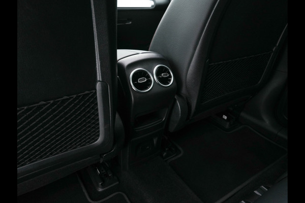 Mercedes-Benz EQB 300 4MATIC AMG-Line 67 kWh [ 3-Fase ] {SOH-97%} (INCL-BTW) *PANO | HEAD-UP | LEATHER-MICROFIBRE | MEMORY-PACK | WIDE-SCREEN-COCKPIT | FULL-LED | BLINDSPOT | AMBIENT-LIGHT | TOPVIEW | NAVI-FULLMAP | DAB+ | COMFORT/SEATS | ...