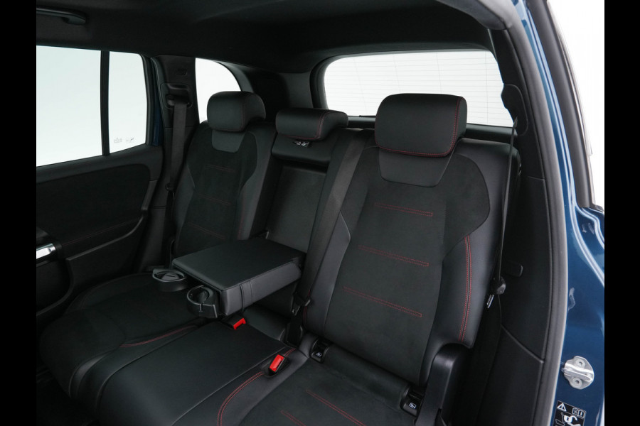 Mercedes-Benz EQB 300 4MATIC AMG-Line 67 kWh [ 3-Fase ] {SOH-97%} (INCL-BTW) *PANO | HEAD-UP | LEATHER-MICROFIBRE | MEMORY-PACK | WIDE-SCREEN-COCKPIT | FULL-LED | BLINDSPOT | AMBIENT-LIGHT | TOPVIEW | NAVI-FULLMAP | DAB+ | COMFORT/SEATS | ...