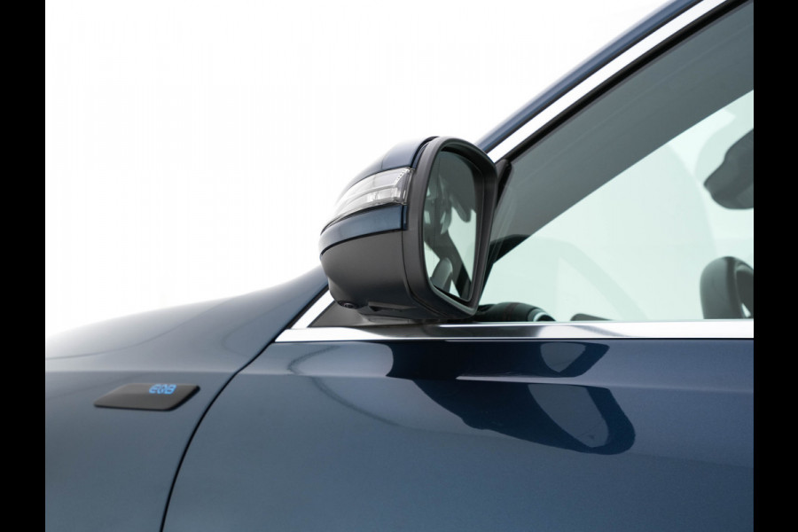 Mercedes-Benz EQB 300 4MATIC AMG-Line 67 kWh [ 3-Fase ] {SOH-97%} (INCL-BTW) *PANO | HEAD-UP | LEATHER-MICROFIBRE | MEMORY-PACK | WIDE-SCREEN-COCKPIT | FULL-LED | BLINDSPOT | AMBIENT-LIGHT | TOPVIEW | NAVI-FULLMAP | DAB+ | COMFORT/SEATS | ...