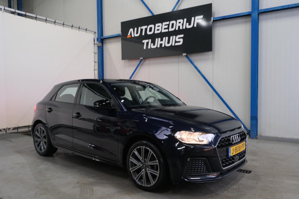 Audi A1 Sportback 25 TFSI epic Automaat - Airco, Cruise, Stoelverwarming, Carplay, PDC.