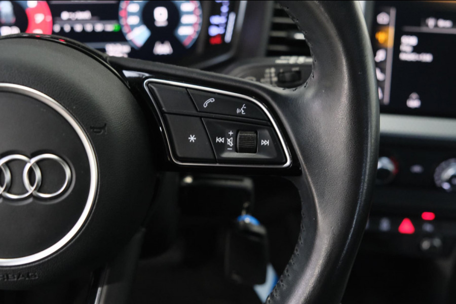 Audi A1 Sportback 25 TFSI epic Automaat - Airco, Cruise, Stoelverwarming, Carplay, PDC.