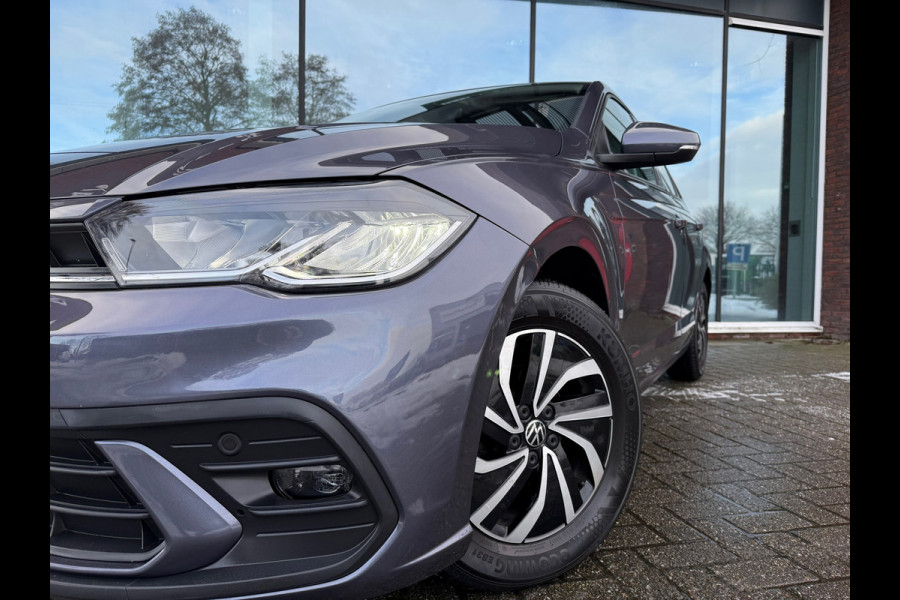 Volkswagen Polo 1.0 TSI Life Business - Automaat - Media Apple/Android - Parkeersensoren - Climate