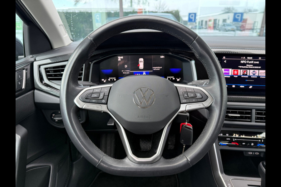 Volkswagen Polo 1.0 TSI Life Business - Automaat - Media Apple/Android - Parkeersensoren - Climate