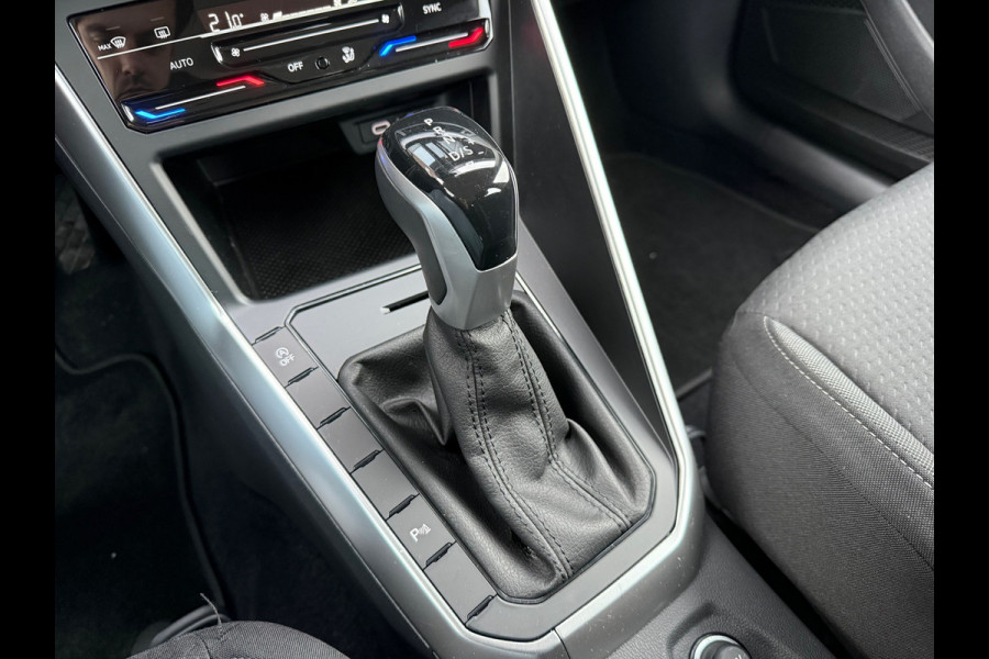 Volkswagen Polo 1.0 TSI Life Business - Automaat - Media Apple/Android - Parkeersensoren - Climate