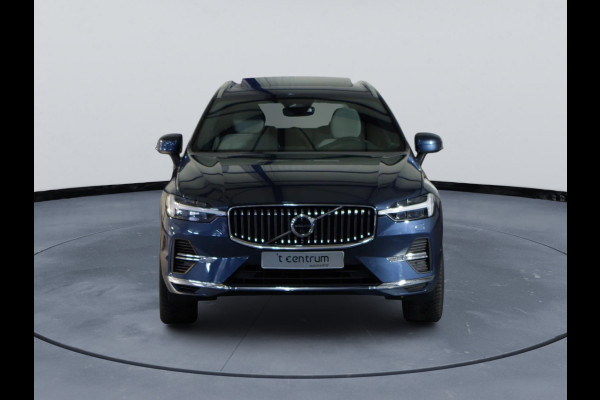 Volvo XC60 2.0 T8 Plug-in Hybrid 456 PK AWD Ultimate Bright, Long Range, Panoramadak, Wol Interieur, Trekhaak, 360 Camera,