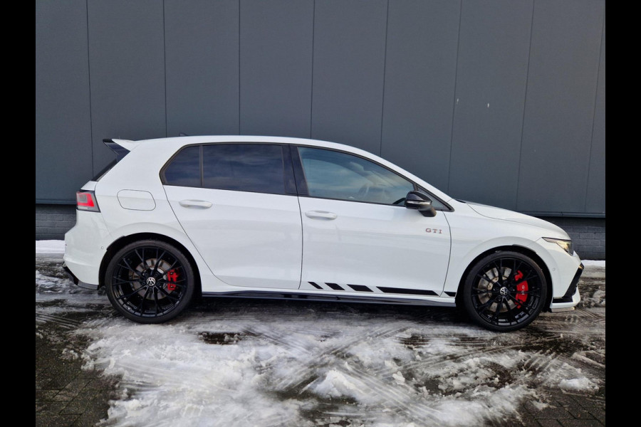 Volkswagen Golf 8.5 2.0 TSI GTI Clubsport /Akrapovic /HUD /H&K