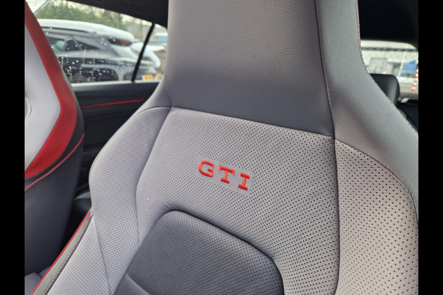 Volkswagen Golf 8.5 2.0 TSI GTI Clubsport /Akrapovic /HUD /H&K