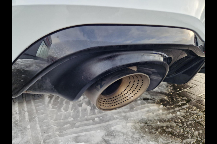 Volkswagen Golf 8.5 2.0 TSI GTI Clubsport /Akrapovic /HUD /H&K