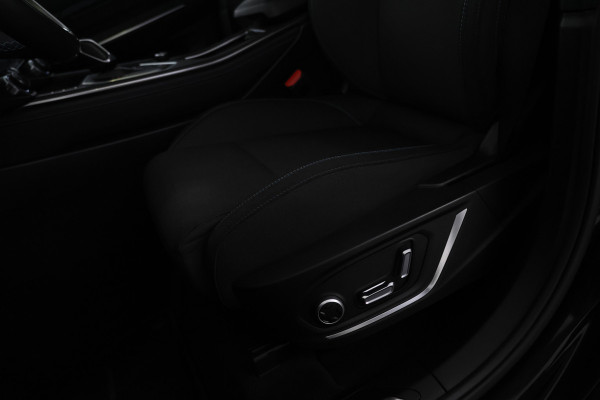 Lynk & Co 01 1.5 Panorama dak, Apple/Android carplay,  Keyless