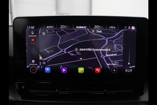 Seat Leon 1.0 eTSI Style | Trekhaak | Camera | Carplay | Full LED | Navigatie | Cruise control | Parkeerhulp | Climate control | Bluetooth