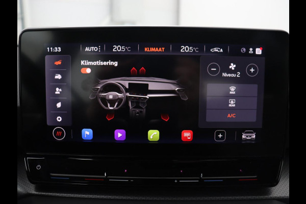 Seat Leon 1.0 eTSI Style | Trekhaak | Camera | Carplay | Full LED | Navigatie | Cruise control | Parkeerhulp | Climate control | Bluetooth