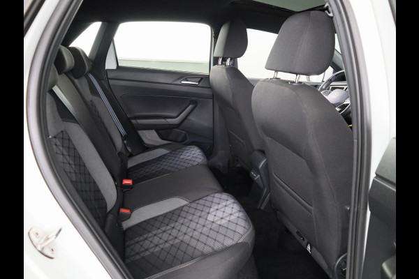Volkswagen Polo 1.0 TSI R-Line Business 95PK | Panoramadak | Camera | Stoelverwarming | Verlengde garantie | Digitaal dashboard