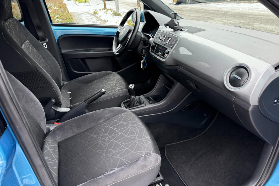 Škoda Citigo 1.0 CLEVER EDITIE | Stoelverwarming