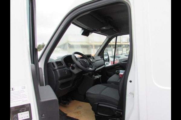 Renault Master T33 2.3 dCi 135 L2H2 Comfort 135pk | Airco | Cruise Controle | BPM vrij | Compleet ingericht, incl. werkbank!