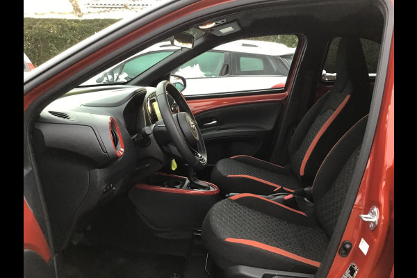 Toyota Aygo X 1.0 VVT-i S-CVT Pulse Apple/Cruise/camera/stoelverw