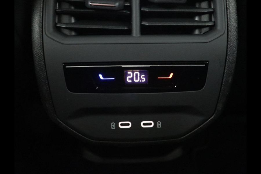 CUPRA Formentor 1.4 eHybrid VZ | 245pk | Stoelverwarming | Adaptive cruise | Memory | Camera | Navigatie | Sfeerverlichting | Keyless | Full LED | Sportstoelen | PHEV | Plug In