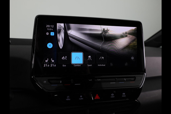 Volkswagen ID.3 First 58 kWh 204 PK | Steunhaak | Navigatie | Parkeersensoren | Stoelverwarming