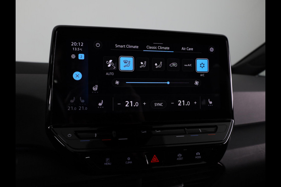 Volkswagen ID.3 First 58 kWh 204 PK | Steunhaak | Navigatie | Parkeersensoren | Stoelverwarming