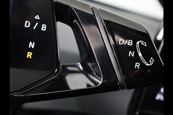 Volkswagen ID.3 First 58 kWh 204 PK | Steunhaak | Navigatie | Parkeersensoren | Stoelverwarming