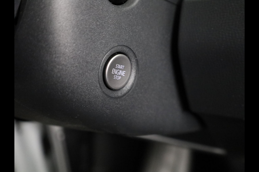 Volkswagen ID.3 First 58 kWh 204 PK | Steunhaak | Navigatie | Parkeersensoren | Stoelverwarming