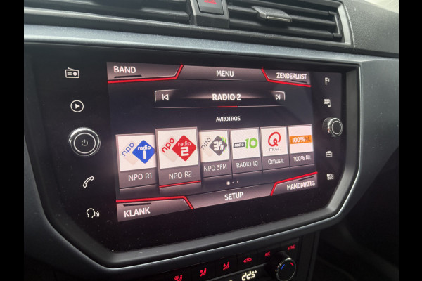 Seat Arona 1.0 TSi 95pk Style Business Intense KEYLESS/CAMERA/NAVI/CARPLAY/PDC