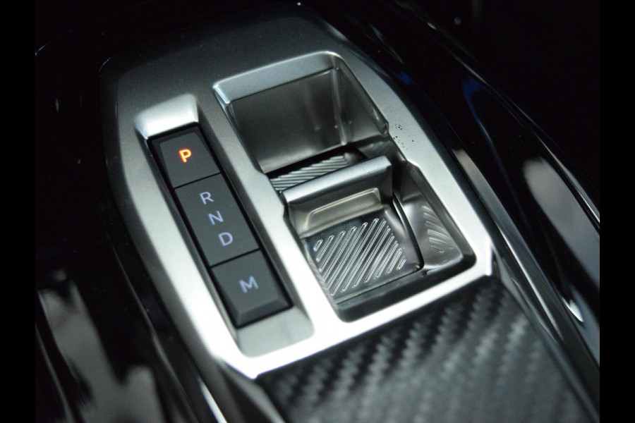 Peugeot 2008 1.2 Hybrid 145 GT | camera + sensoren V+A | 8 jaar garantie | adaptieve cruise control | stoelverwarming met massagefunctie