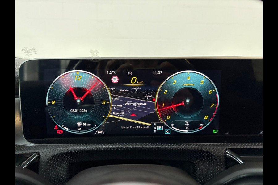 Mercedes-Benz A-Klasse 200 Business Solution AMG Upgrade