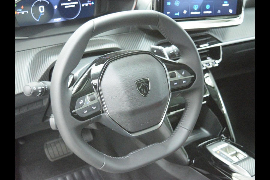 Peugeot 208 1.2 Hybrid 110 e-DCS6 Allure | Private lease actie: € 376,- p/m o.b.v. 48 mnd en 5.000 km per jaar| camera + sensoren V+A | navigatie | cruise control | carplay | E.C.C.