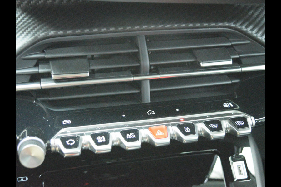 Peugeot 208 1.2 Hybrid 110 e-DCS6 Allure | Private lease actie: € 376,- p/m o.b.v. 48 mnd en 5.000 km per jaar| camera + sensoren V+A | navigatie | cruise control | carplay | E.C.C.