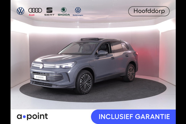Volkswagen Tiguan 1.5 eHybrid Life Edition 204 PK PHEV | Trekhaak | Panorama dak | Stoel- en stuurverwarming | 18" LM velgen |