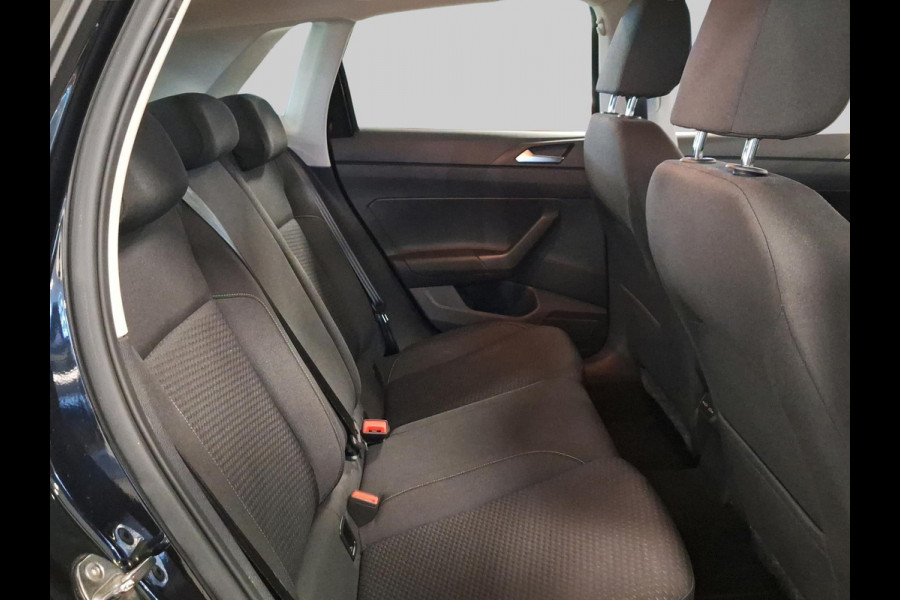 Volkswagen Polo 1.0 TSI Comfortline Business Incl. Draadloze telefoonlader | Achteruitrijcamera | Navigatie