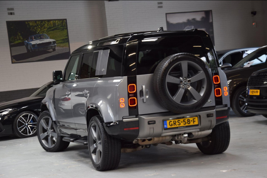 Land Rover Defender 110 3.0 D300 110 X-Dynamic 6-Cill Panoramadak|Lane-Assist|5-pers|22 inch|301pk!!